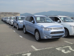 Mitsubishi Outlander Plug-in sa plaví do Európy