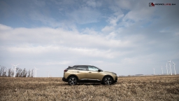 Peugeot 3008 Allure 1,6 BlueHDI 120k AT6 je proste COOL!