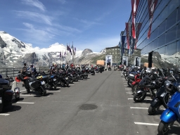 Kawasaki Z900 – Holý na Grossglockner