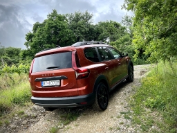 DACIA JOGGER EXTREME TCe 110 LIMITED EDITION
